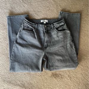 Abercrombie & Fitch Straight Ankle Jeans